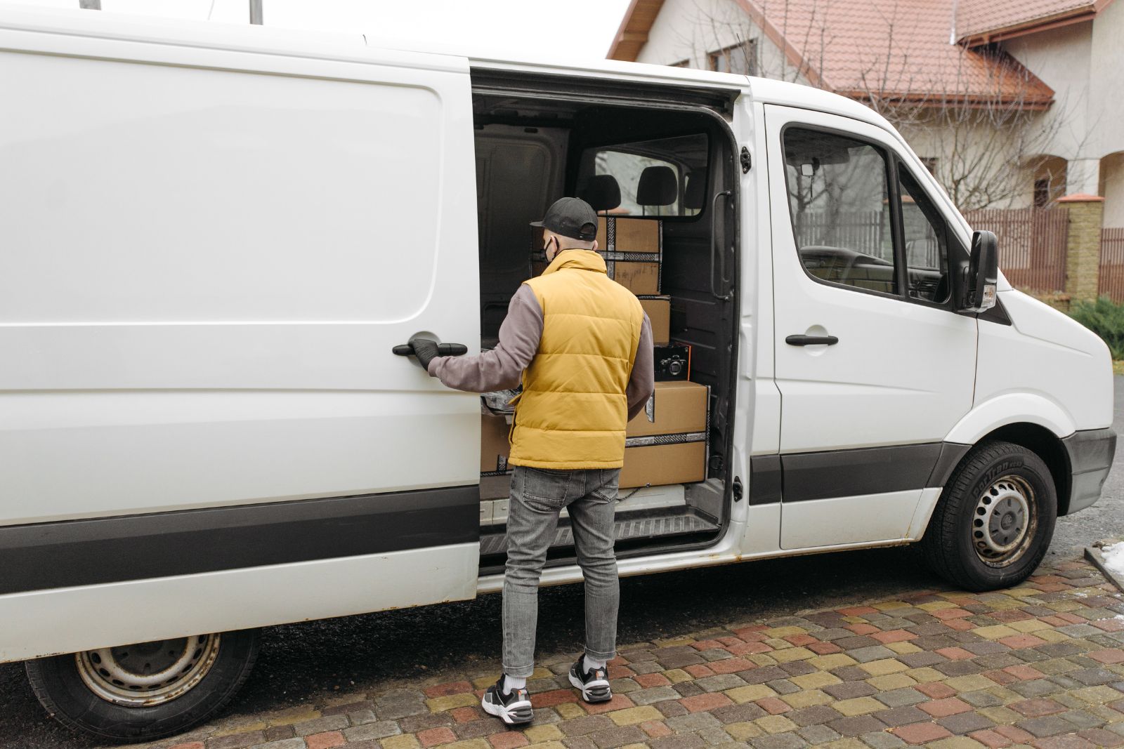 Port To Door Delivery Melbourne